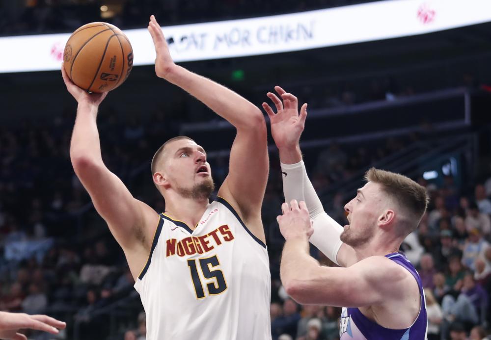 己在球队中 己在球队中