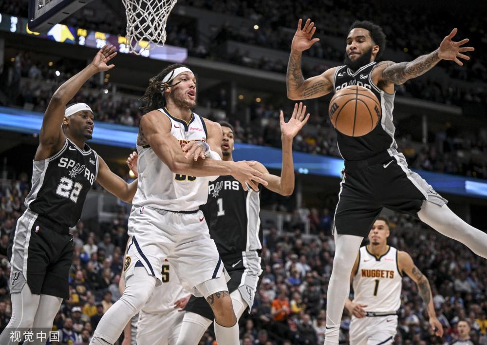 似乎与以往 似乎与以往